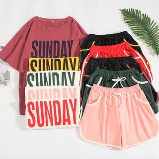 Set: Loose-fit Short Sleeve Lettering T-shirt + Two-tone Sweatshorts