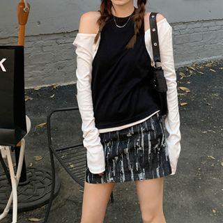 Long-sleeve Paneled T-shirt Black & White - One Size