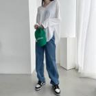 Slit-side Curve-hem T-shirt