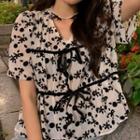 Short-sleeve Floral Print Blouse Black Dotted - White - One Size