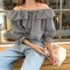 Check Loose-fit Off-shoulder Top