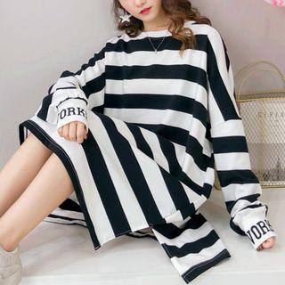 Lettering Striped Long Pullover