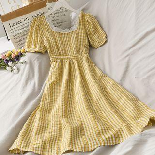 Lace-neckline Checker Midi Dress