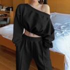 Long-sleeve Off-shoulder Drawstring Cropped Sweatshirt