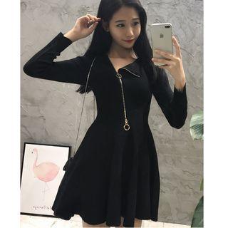 Diagonal Zip Long-sleeve A-line Dress