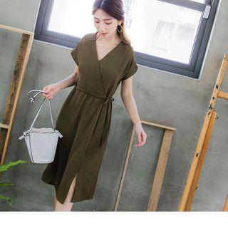 V-neck Lace-up Side Midi Dress