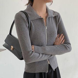 Long Sleeve V-neck Zip Crop Knit Top