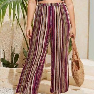 Plus Size Cropped Wide Leg Pants