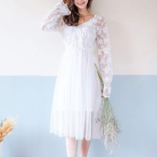 Set: V-neck Lace Midi Dress + Slipdress