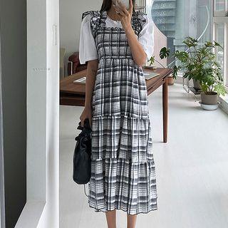 Sleeveless Plaid Midi A-line Dress / Short-sleeve T-shirt