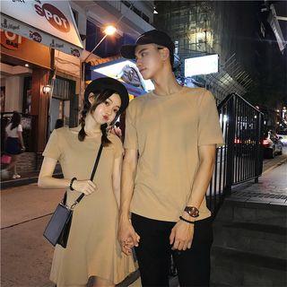Couple Matching Crew-neck Short-sleeve T-shirt / Short-sleeve A-line Dress
