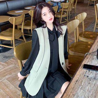 Single-breasted Vest / Pleated Mini A-line Shirtdress