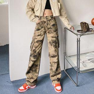 Camo Print Cargo Pants / Cropped Jacket
