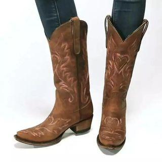 Faux Leather Embroidery Block-heel Mid-calf Boots