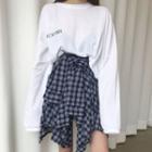 Lettering Long-sleeve T-shirt / Plaid Tie-waist A-line Skirt