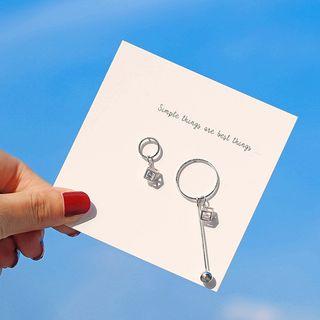 Circle Non-matching Earring Silver - One Size