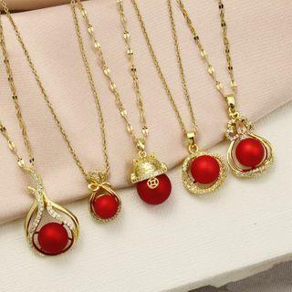 Red Pearl Necklace