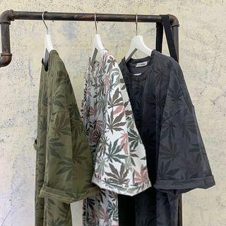 Leaf Print Short-sleeve Tee