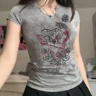V-neck Graphic Short Sleeve T-shirt