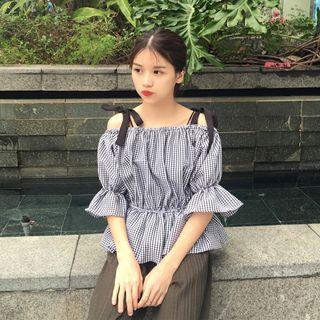 Long-sleeve Cutout Check Top