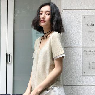 Glittered Mock Two-piece V-neck Short-sleeve T-shirt