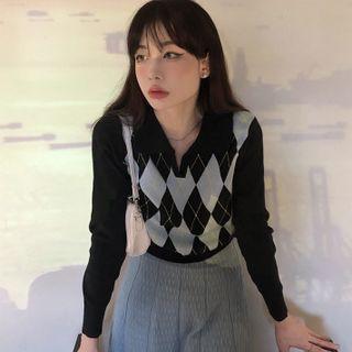 Argyle Collared Sweater / A-line Skirt