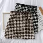 Tie-waistline Houndstooth Mini Skirt