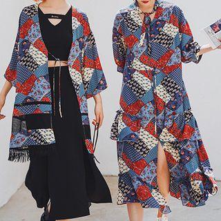 Printed 3/4-sleeve A-line Dress / V-neck Blouse