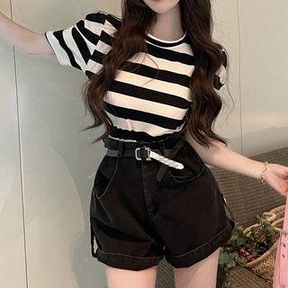 Striped T-shirt / Denim Wide Leg Shorts