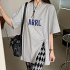 Lettering Side-slit Short-sleeve Top