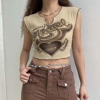 Short Sleeve V-neck Heart & Lettering Print Crop Top