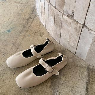 Belted Ballerina Flats