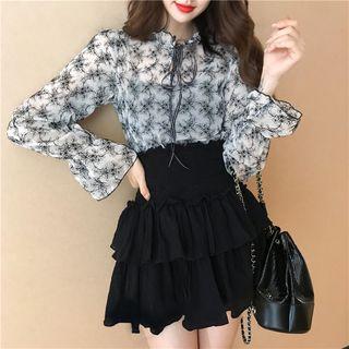 Flower Embroidered Blouse / Layered A-line Mini Skirt