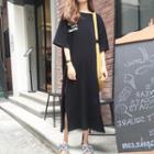 Lettering Elbow-sleeve Midi T-shirt Dress
