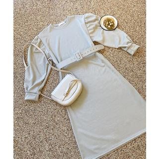 Balloon-sleeve Dress With Belt