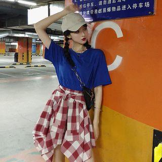 Set: Lettering T-shirt + Lace-up Check Skirt