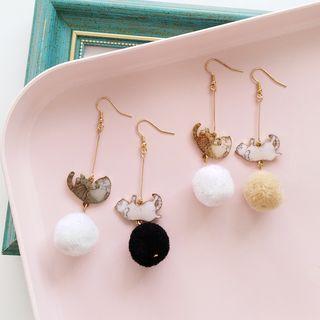 Non-matching Alloy Cat Bobble Dangle Earring