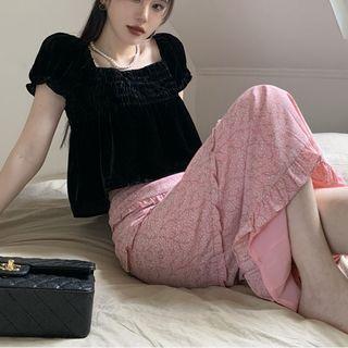 Puff-sleeve Square Neck Blouse / Floral Midi A-line Skirt