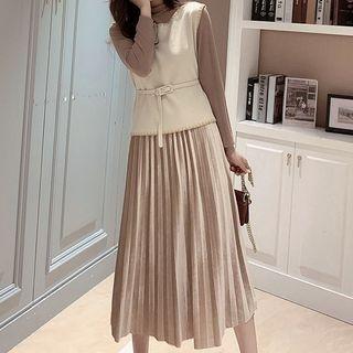 Set: Long-sleeve Midi Pleated Dress + Vest