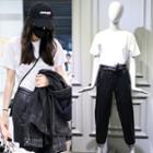 Short-sleeve T-shirt/bow-tied Cropped Pants