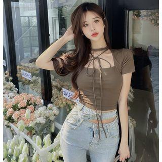 Square-neck Strappy Crop T-shirt