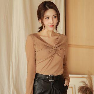 Knot Front Long Sleeve T-shirt