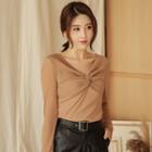 Knot Front Long Sleeve T-shirt