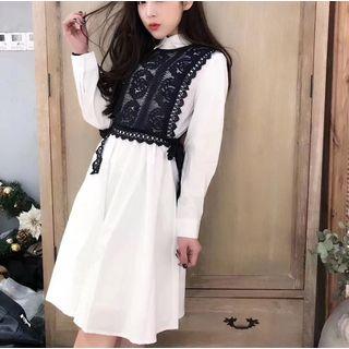 Set: Shirtdress + Lace Sleeveless Top