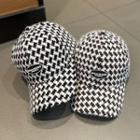 Houndstooth Cap