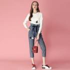 Set: Swan Applique Sweater + High Waist Harem Jeans