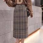 High-waist Plaid Woolen A-line Midi Skirt