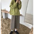 Plain Loose-fit Sweatshirt / Check Midi Skirt
