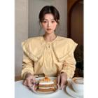 Layered Wide-collar Crochet-trim Blouse