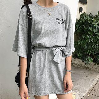 Short-sleeve Lettering T-shirt With Sash Gray - One Size